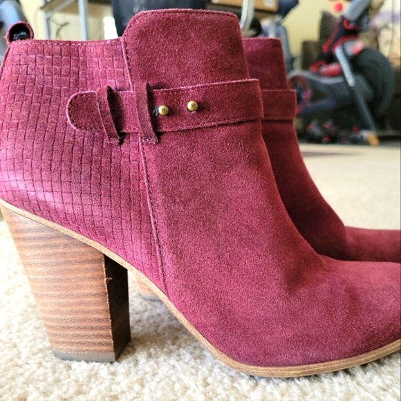 Michael by Michael Shannon Booties - Picture 4 of 10